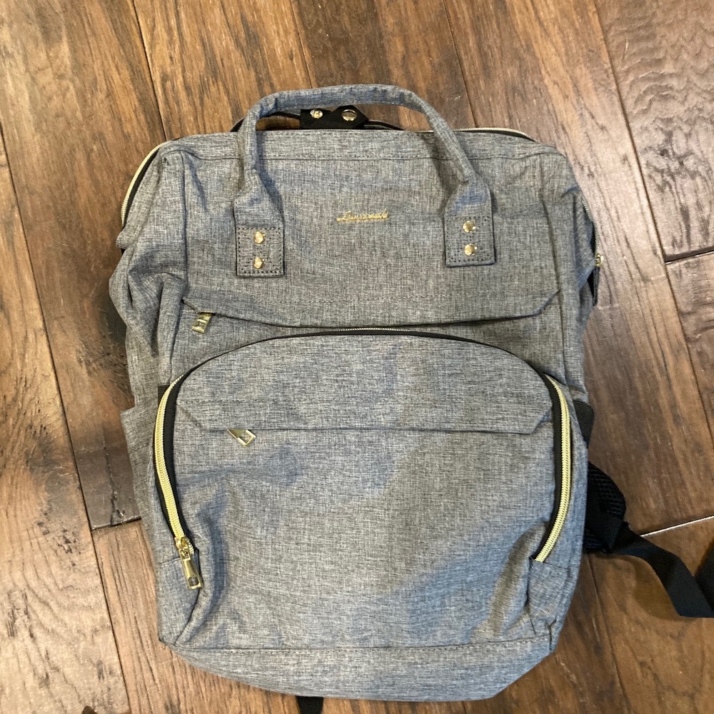 LOVEVOOK gray backpack with charger